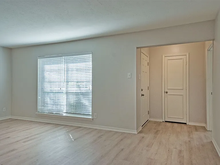 10679 Sandpiper Ln — Photo 6