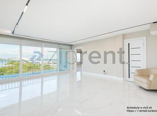50 Harbor View Ln APT 32, Belleair Bluffs, FL 33770