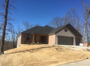 1 Plymouth Ln, Bella Vista, AR 72715