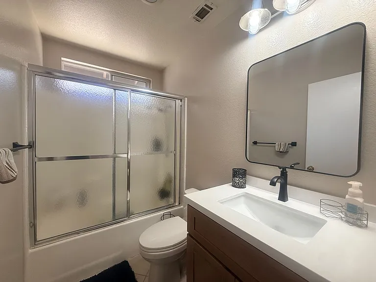 39540 June Rd — Photo 18