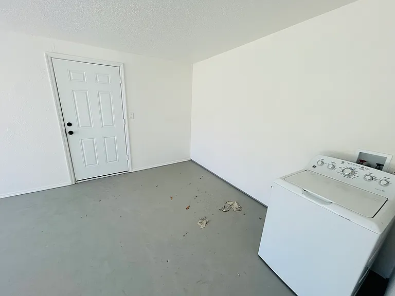 6603 Cocos Dr #6603 — Photo 11