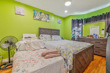 Sold by Felix Joseph