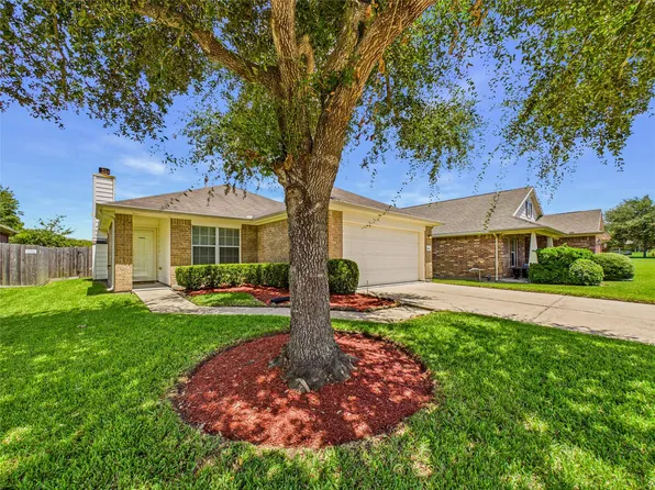 806 Rocky Rose Ct, La Marque, TX 77568