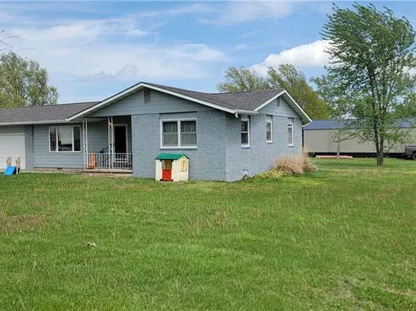 605 N Spruce St, Moran, KS 66755