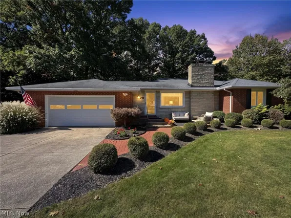 28 Bryn Mawr Dr, Painesville, OH 44077