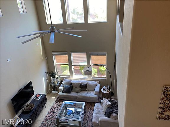 5th image of 11243 Ventura Grass Ct