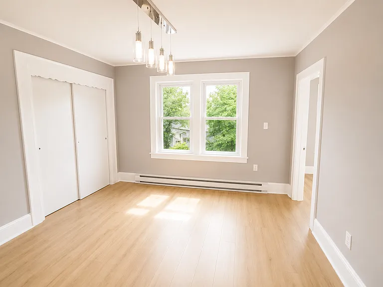 1013-1015 Prospect St #2L — Photo 7