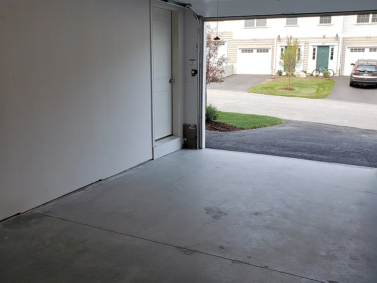 0 Cardigan Ct #19 — Photo 29