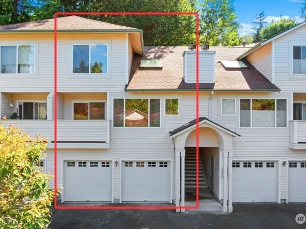 8828 238th Street SW #D5, Edmonds, WA 98026