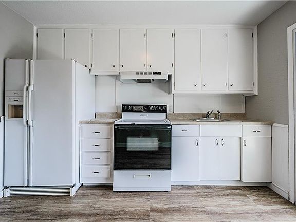 5th image of 605 Edenville Ave