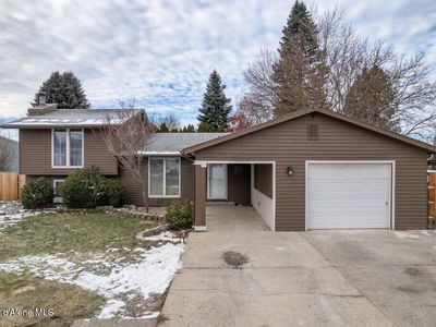 10077 N Maple St, Hayden Lake, ID, 83835