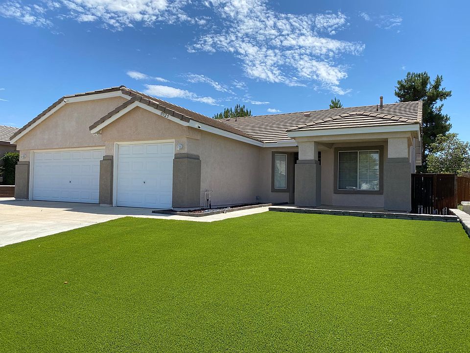 1st image of 31525 Hamburg Cir
