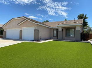 31525 Hamburg Cir, Winchester, CA 92596