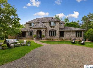 101 Pohl Rd, Mankato, MN 56001