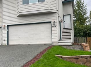 2226 Ridgemont Dr, Anchorage, AK 99507