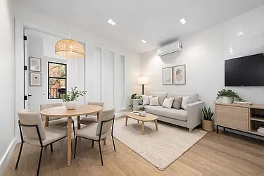 249 Montrose Avenue, #2R