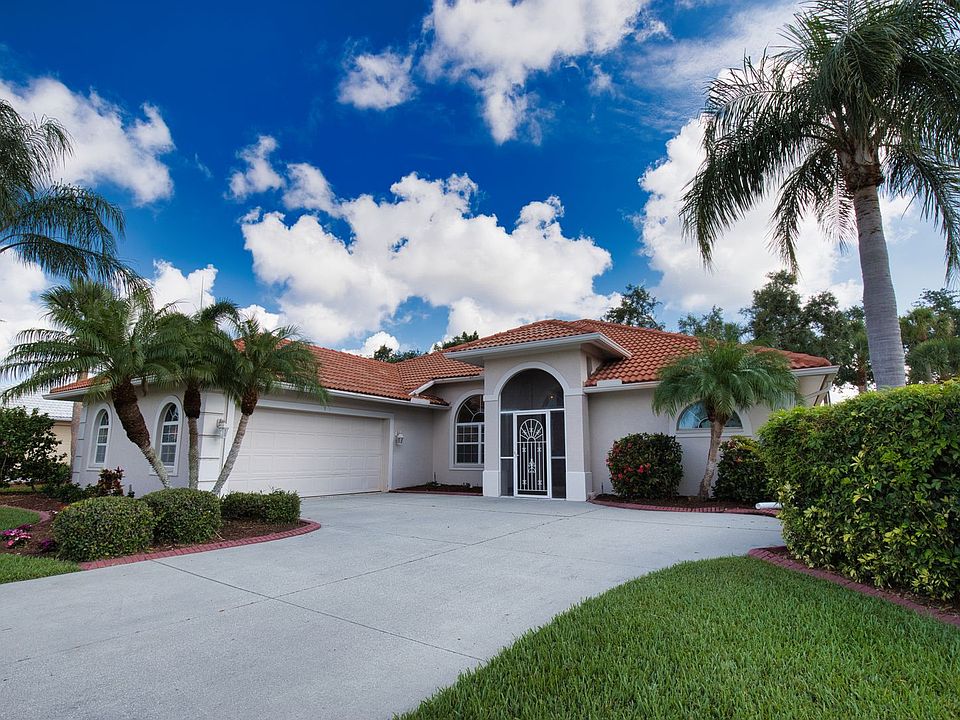 1st image of 114 Grand Oak Cir