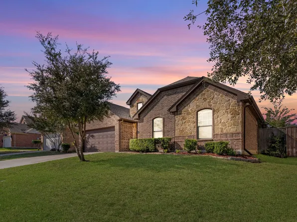 109 Reatta Dr, Justin, TX 76247