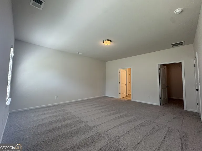 129 Sycamore Ln — Photo 17