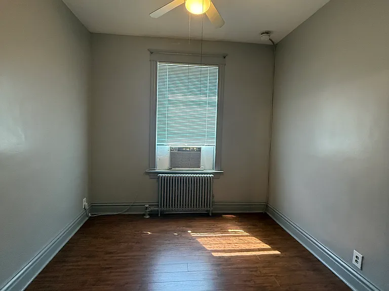 2258 S Compton Ave #2 — Photo 13