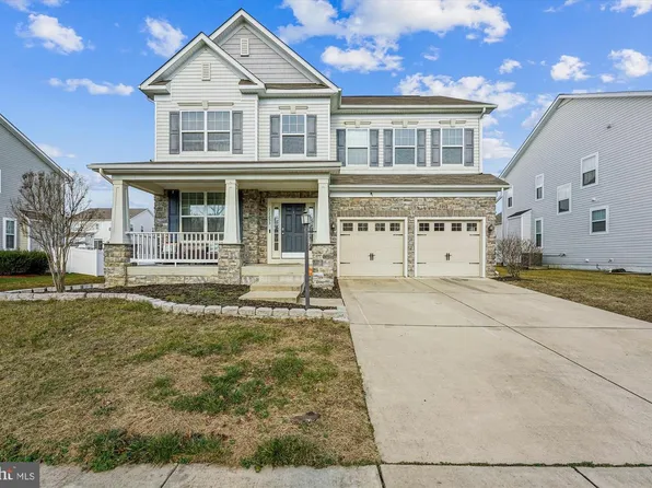 11253 Saint Christopher Dr, White Plains, MD 20695