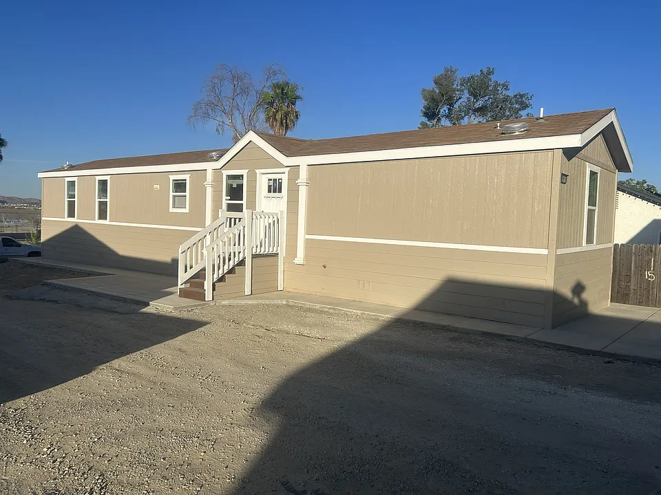18118 Grand Ave #18118