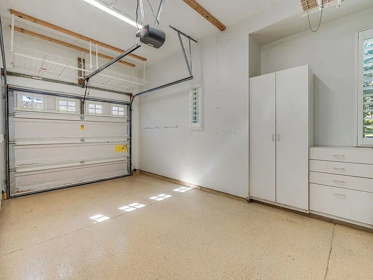 5035 Tesoro Way — Photo 49