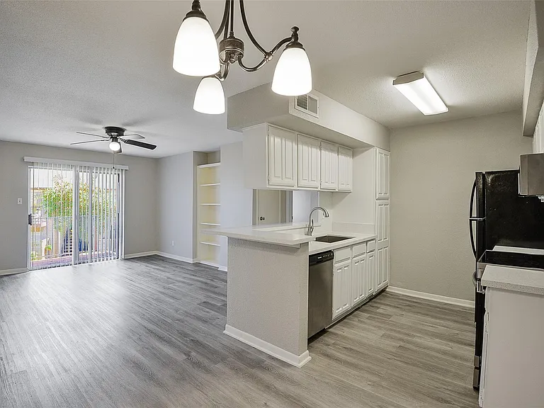12955 Woodforest Blvd #54 — Photo 11