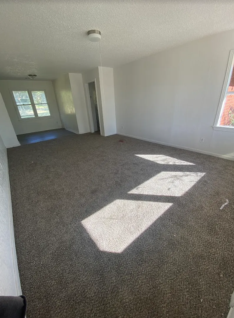 3 Bedroom Home For Rent In Nw Okc! — Photo 3