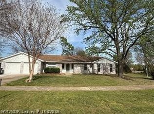 404 Trenton Rd, Muskogee, OK 74403