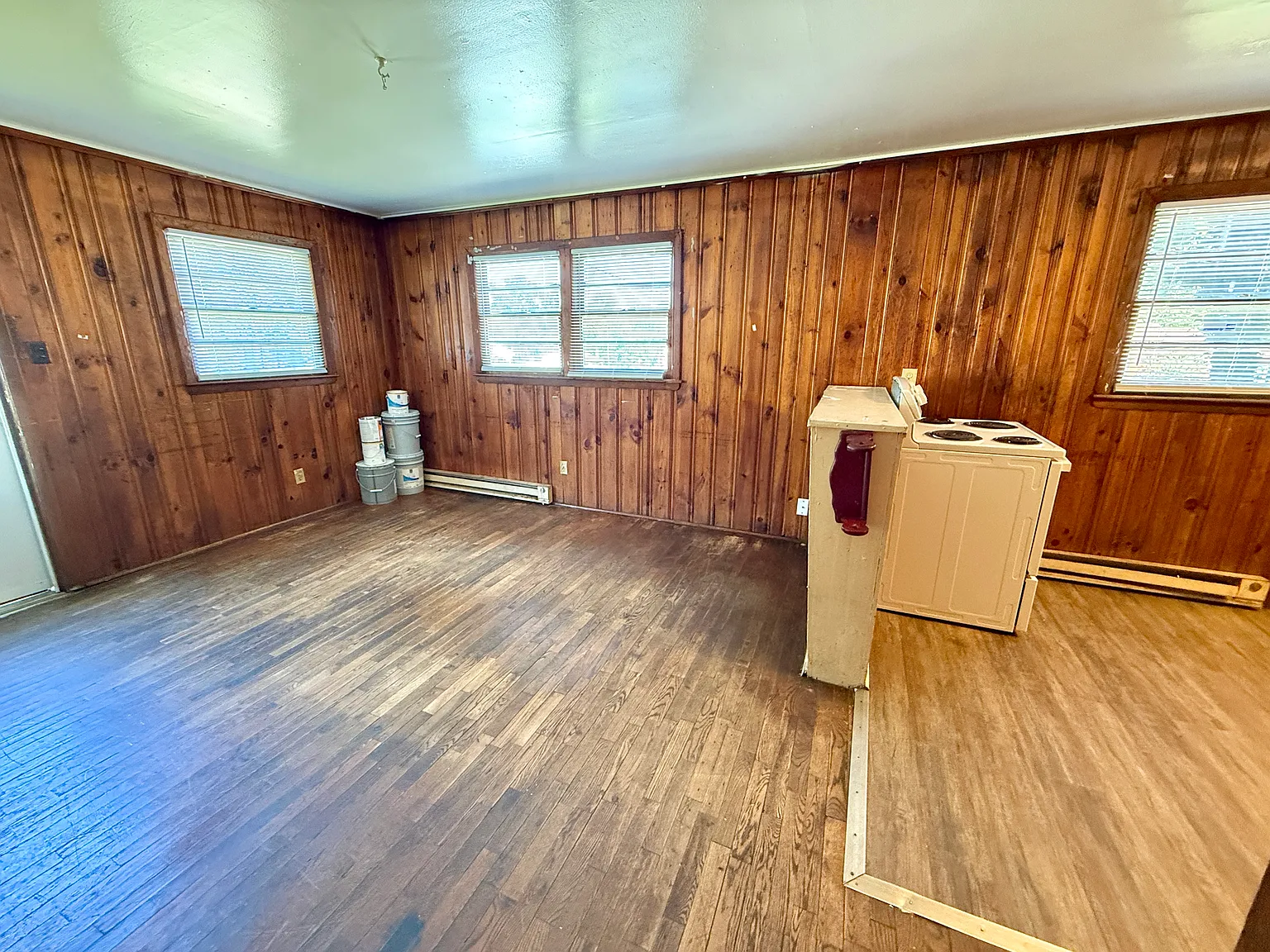2 bed, 624 sqft, $900 — Photo 2