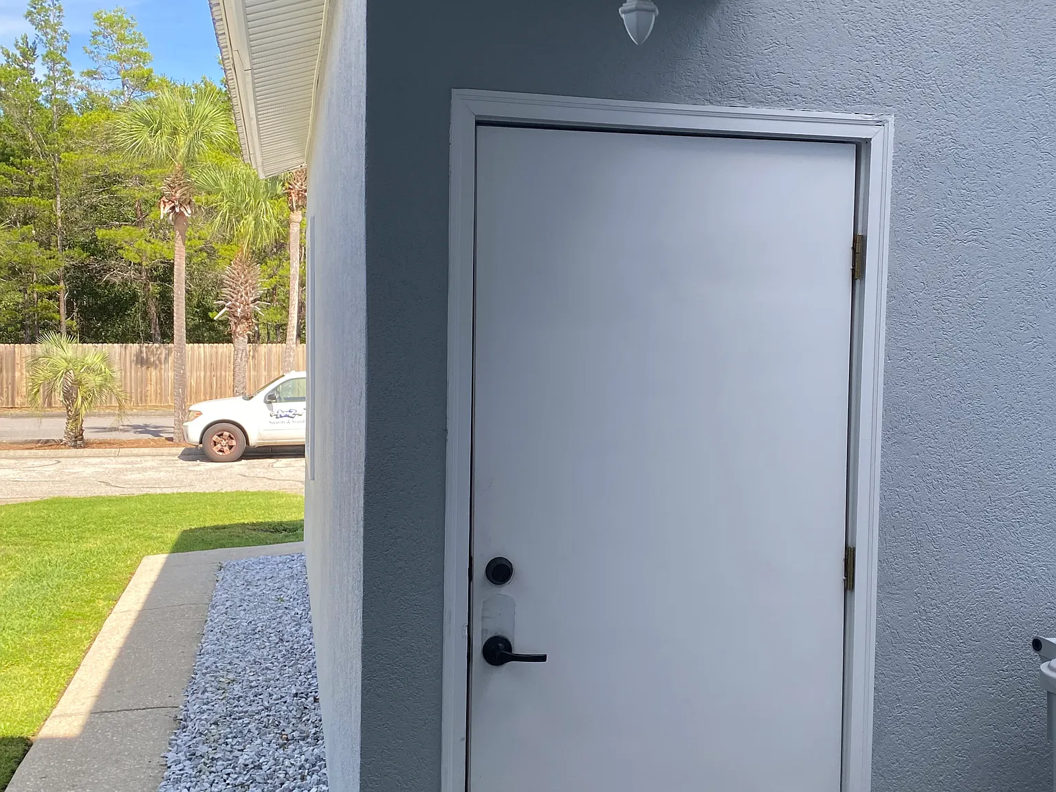 2 bed, 2.5 bath, 1166 sqft, $1,995 — Photo 3