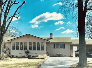 549 Laneview Concord Rd, Trenton, TN 38382