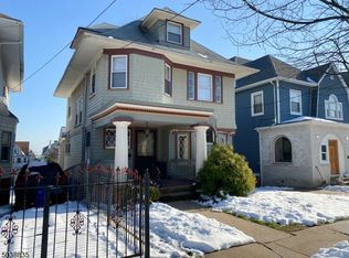 633 Ridge St, Newark, NJ 07104