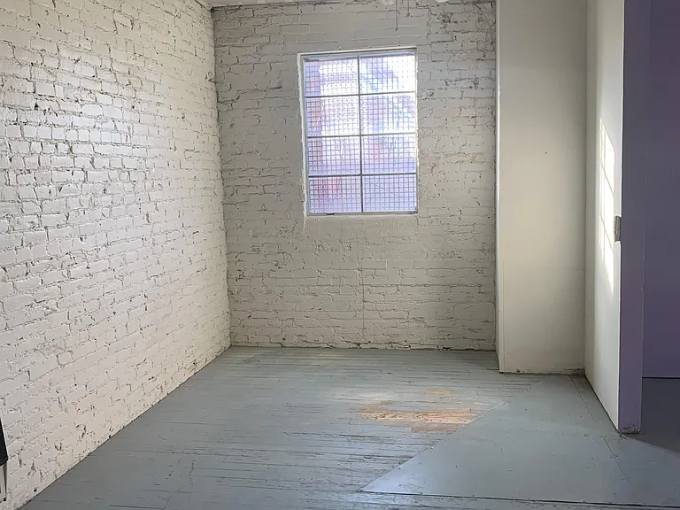 428 Main St — Photo 11