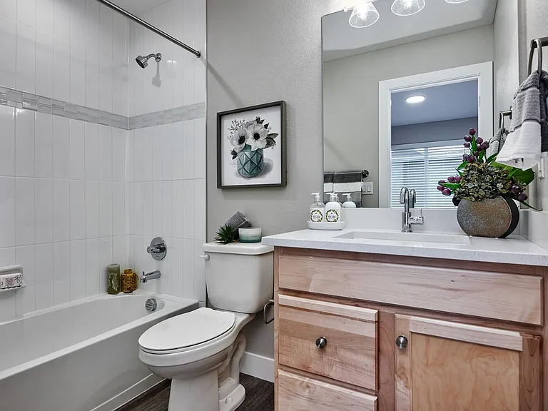 Creekline Townhomes — Photo 29