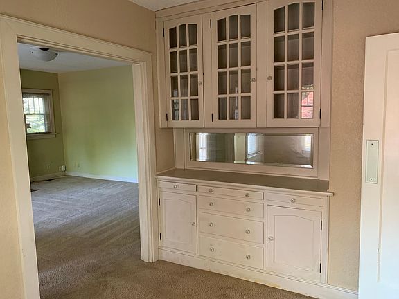 Built in cabinets in the dining room