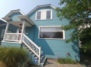 1128 N 76th St, Seattle, WA 98103