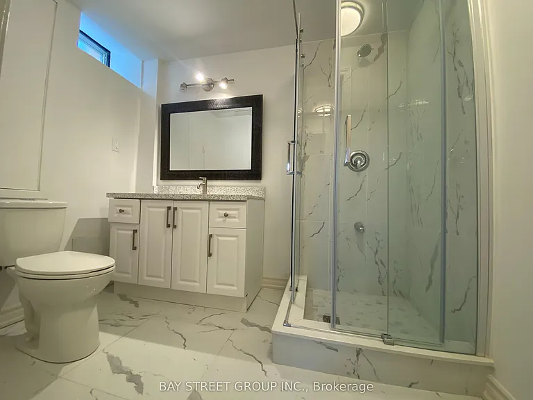 8 Kerwood Pl — Photo 13