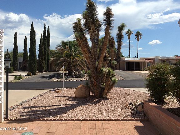 3rd image of 1393 S Desert Meadows Cir