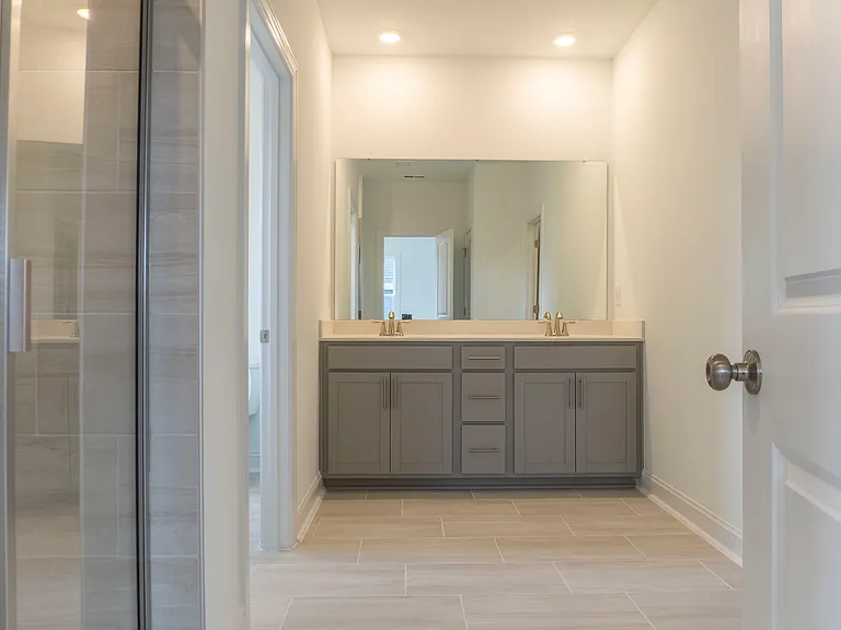 725 Hardin Hill Ln — Photo 29