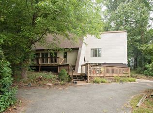 57 Chambers Rd, Cream Ridge, NJ 08514