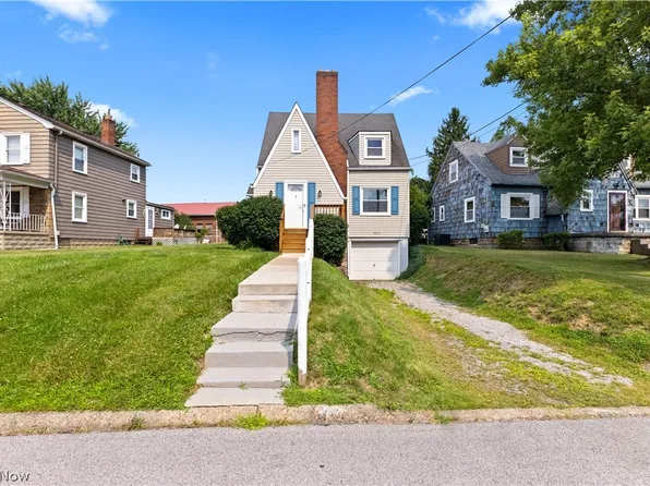 3821 Lindberg Way, Weirton, WV 26062