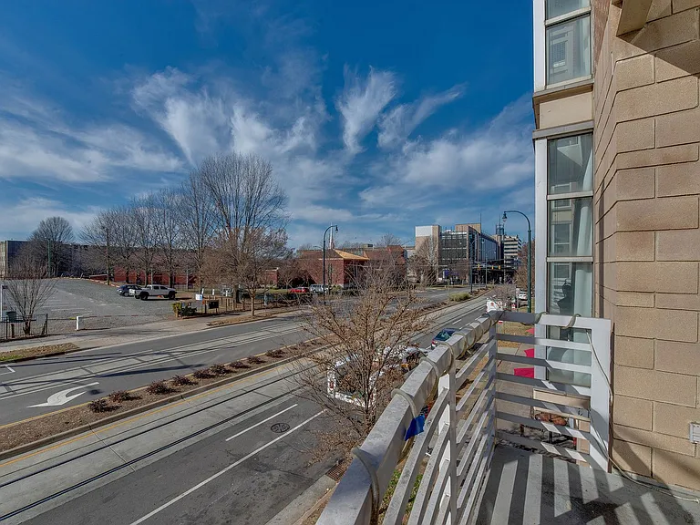 710 W Trade St #312 — Photo 24