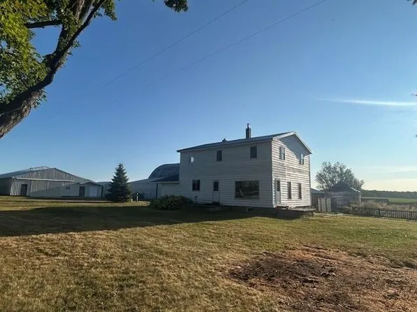 22132 70th Ave, Marion, MI 49665