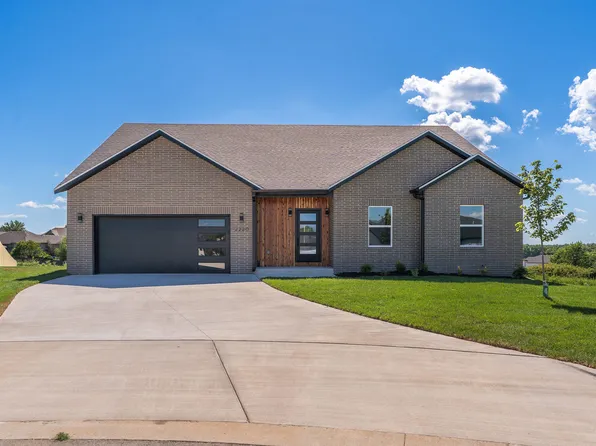 2220 W Braxton Court, Ozark, MO 65721
