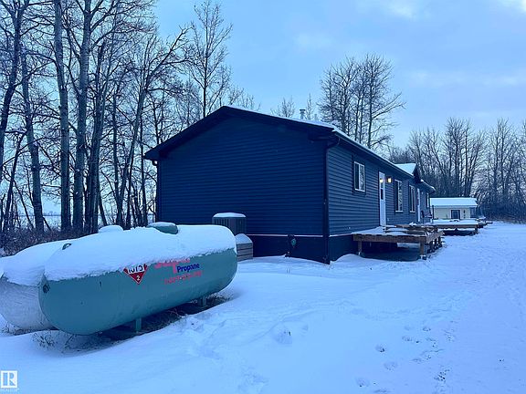 3rd image of 61211 Range Rd #265