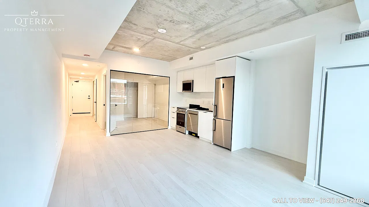 410 Keele St — Photo 3