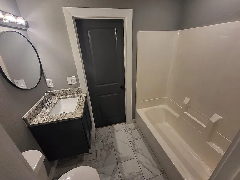 516 S 38th West Ave — Photo 5
