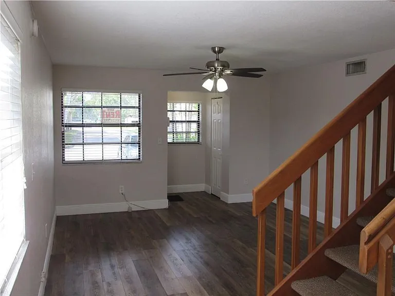 5240 SW 121st Ave — Photo 12
